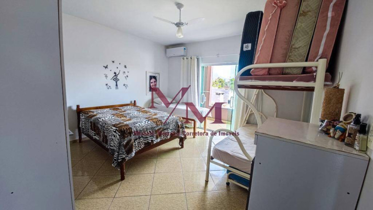 Imagem Sobrado com 6 Quartos à Venda, 600 m² em Riviera - Matinhos Imagem Sobrado com 6 Quartos à Venda, 600 m² em Riviera - Matinhos