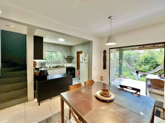 Imagem Casa com 3 Quartos à Venda, em Parque Ideal - Carapicuíba Imagem Casa com 3 Quartos à Venda, em Parque Ideal - Carapicuíba