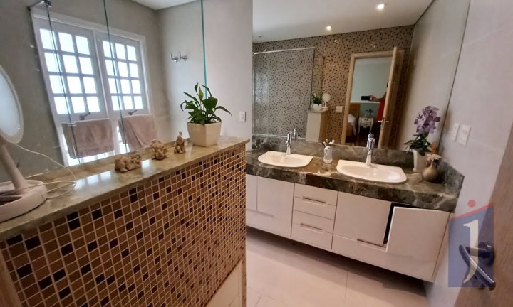 Imagem Casa com 3 Quartos à Venda, 285 m² em Jardim Da Gloria - São Paulo Imagem Casa com 3 Quartos à Venda, 285 m² em Jardim Da Gloria - São Paulo
