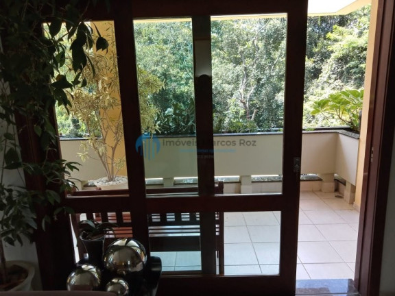 Imagem Casa com 3 Quartos à Venda, 253 m² em Parque Nova Jandira - Jandira