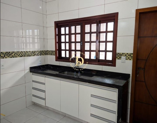 Imagem Sobrado com 4 Quartos à Venda, 220 m² em Residencial Santa Paula - Jacareí Imagem Sobrado com 4 Quartos à Venda, 220 m² em Residencial Santa Paula - Jacareí