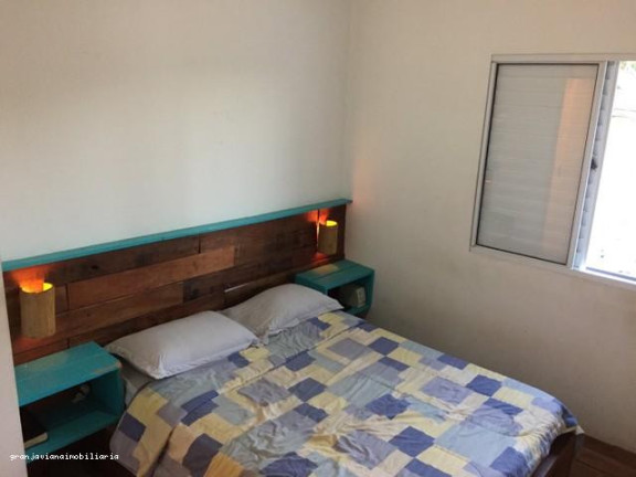 Casa à Venda,  em Jardim Pioneiro - Cotia