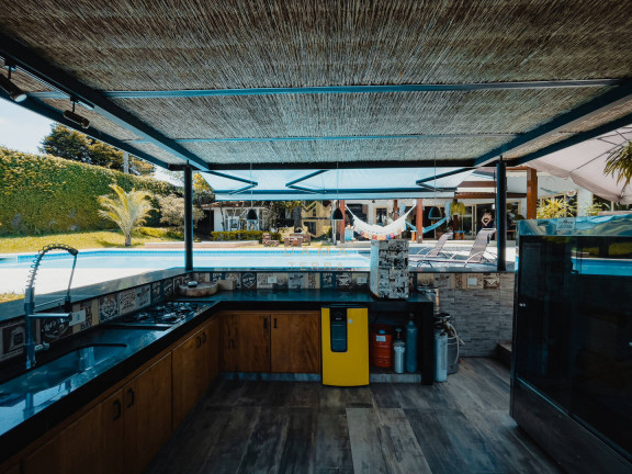Imagem Casa com 6 Quartos à Venda, em Itatiba Imagem Casa com 6 Quartos à Venda, em Itatiba