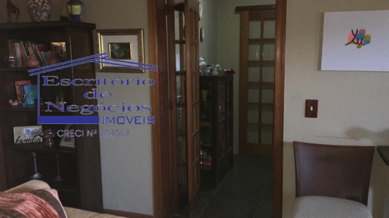 Imagem Casa com 3 Quartos à Venda, 195 m² em Teresópolis - Porto Alegre Imagem Casa com 3 Quartos à Venda, 195 m² em Teresópolis - Porto Alegre