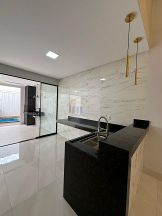 Imagem Casa com 3 Quartos à Venda, 140 m² em Vila Alzira - Aparecida De Goiânia