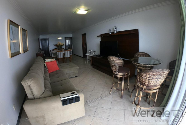 Imagem Apartamento com 3 Quartos para Temporada, 142 m² em Centro - Balneário Camboriú