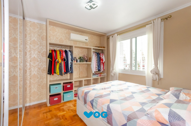 Imagem Imóvel com 2 Quartos à Venda, 69 m² em Menino Deus - Porto Alegre
