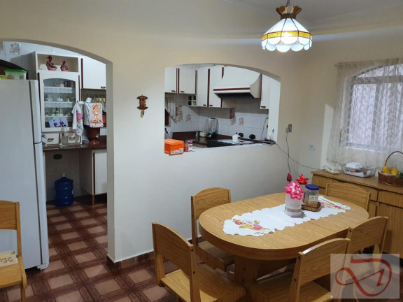 Imagem Sobrado com 5 Quartos à Venda, 242 m² em Vila Curuçá - Santo André