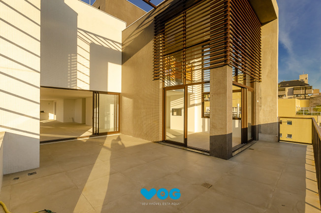 Imagem Imóvel com 3 Quartos à Venda, 297 m² em Rio Branco - Porto Alegre