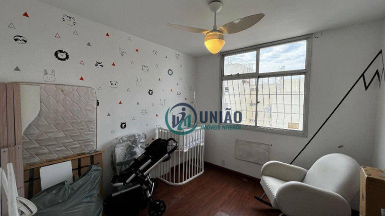 Imagem Apartamento com 4 Quartos à Venda, 140 m² em Ingá - Niterói