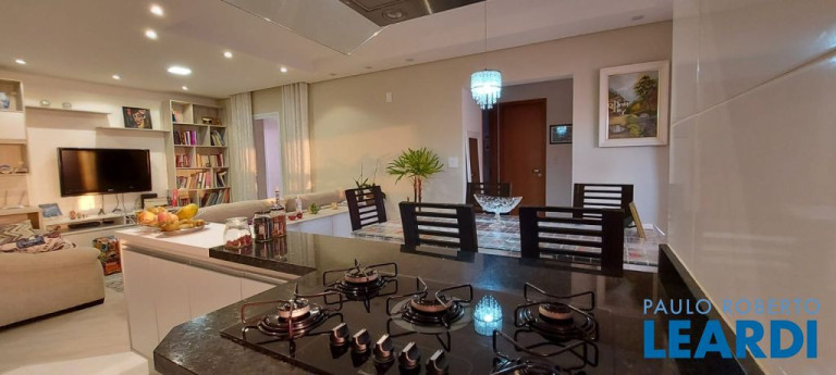 Imagem Apartamento com 2 Quartos à Venda, 73 m² em Campestre - Santo André
