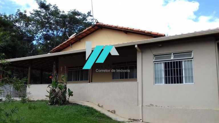 Imagem Fazenda à Venda, 3.700 m² em Serra Negra - Betim Imagem Fazenda à Venda, 3.700 m² em Serra Negra - Betim