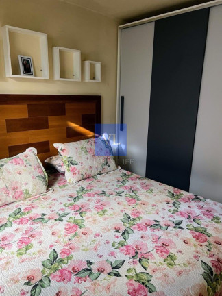 Imagem Imóvel com 2 Quartos à Venda, 47 m² em Santa Cândida - Curitiba