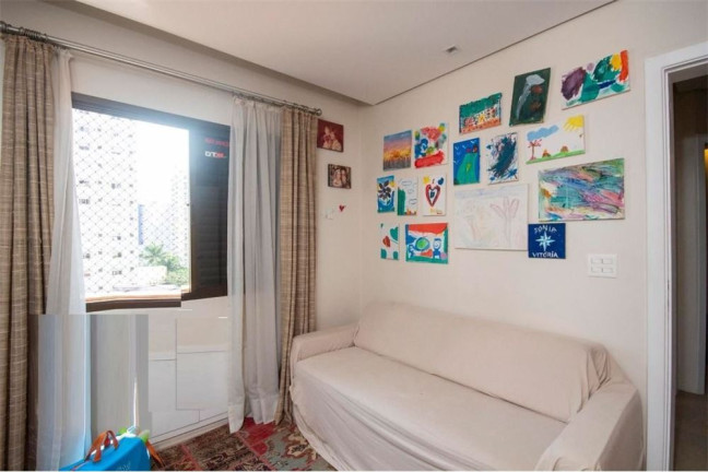 Imagem Apartamento com 4 Quartos à Venda, 200 m² em Moema - São Paulo Imagem Apartamento com 4 Quartos à Venda, 200 m² em Moema - São Paulo