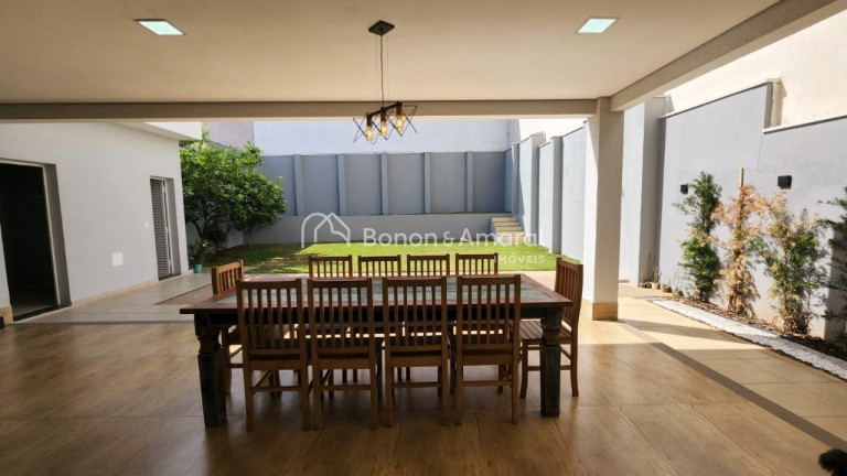 Imagem Casa de Condomínio com 3 Quartos à Venda, 360 m² em Swiss Park - Campinas Imagem Casa de Condomínio com 3 Quartos à Venda, 360 m² em Swiss Park - Campinas