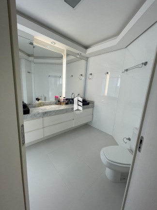 Imagem Apartamento com 3 Quartos à Venda, 200 m² em Nossa Senhora De Lourdes - Santa Maria Imagem Apartamento com 3 Quartos à Venda, 200 m² em Nossa Senhora De Lourdes - Santa Maria
