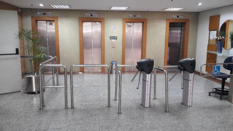 Imagem Sala Comercial à Venda, 37 m² em Centro - Campinas Imagem Sala Comercial à Venda, 37 m² em Centro - Campinas