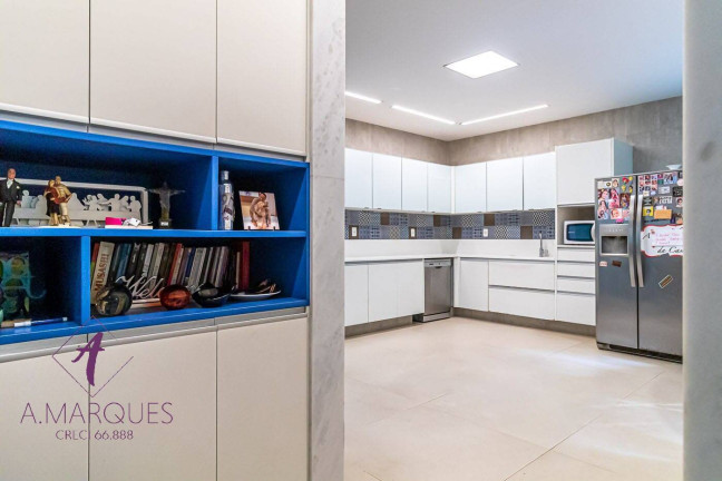 Imagem Casa com 4 Quartos à Venda, 595 m² em Humaitá - Rio De Janeiro