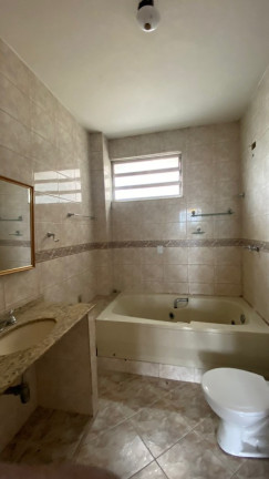 Imagem Casa com 4 Quartos à Venda, 225 m² em Bento Ribeiro - Rio De Janeiro Imagem Casa com 4 Quartos à Venda, 225 m² em Bento Ribeiro - Rio De Janeiro