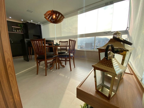 Imagem Apartamento com 4 Quartos à Venda, 175 m² em Meia Praia - Itapema