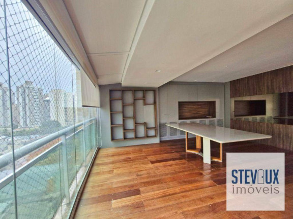 Cobertura com 4 Quartos à Venda ou Locação, 250 m² em Moema - São Paulo