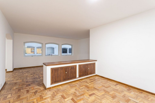 Imóvel com 2 Quartos à Venda, 130 m² em Jardim América - São Paulo
