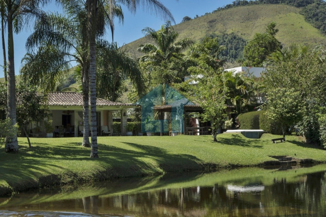 Casa com 4 Quartos à Venda, 590 m² em Porto Frade - Angra Dos Reis