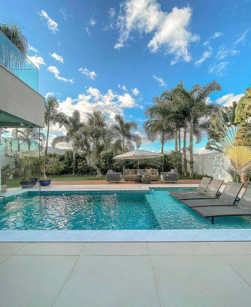 Imagem Casa de Condomínio com 5 Quartos para Alugar, 790 m² em Barra Da Tijuca - Rio De Janeiro Imagem Casa de Condomínio com 5 Quartos para Alugar, 790 m² em Barra Da Tijuca - Rio De Janeiro