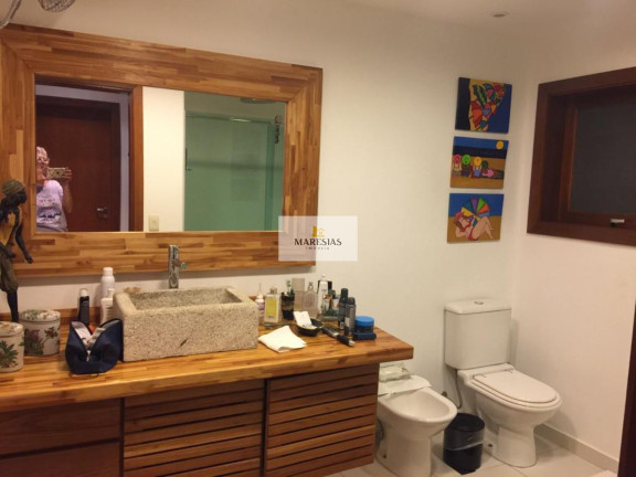 Imagem Casa com 3 Quartos à Venda, 350 m² em Curral - Ilhabela Imagem Casa com 3 Quartos à Venda, 350 m² em Curral - Ilhabela