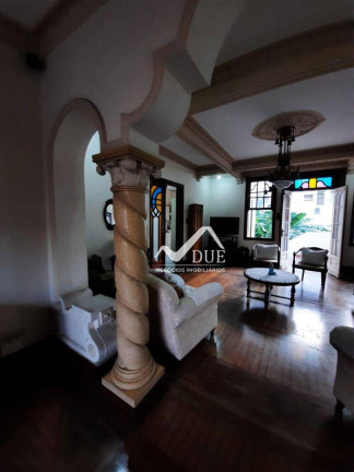 Imagem Casa com 4 Quartos à Venda, 280 m² em Pompéia - Santos