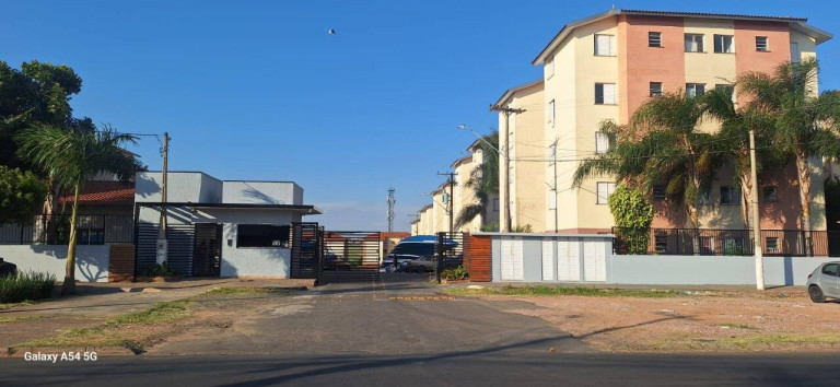 Apartamento com 2 Quartos à Venda,  em Jardim Novo Angulo - Hortolândia