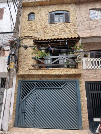 Casa com 3 Quartos à Venda,  em Serraria - Diadema