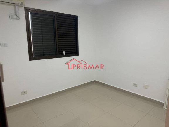 Imagem Apartamento com 3 Quartos à Venda, 114 m² em Marapé - Santos