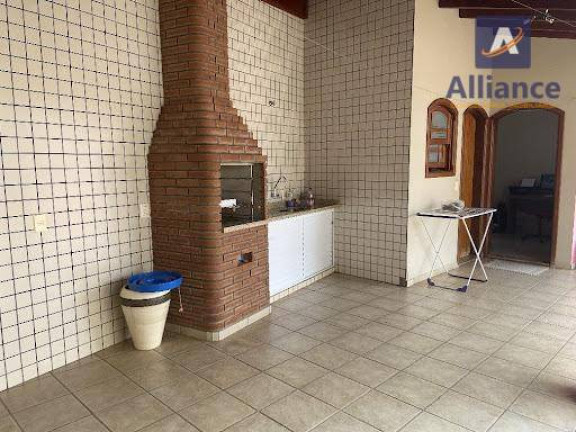Imagem Casa com 3 Quartos à Venda, 230 m² em Jardim Niero - Louveira