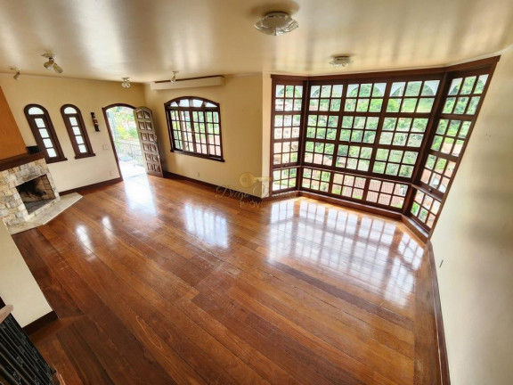 Imagem Casa com 4 Quartos à Venda, 235 m² em Quinta Da Barra - Teresópolis Imagem Casa com 4 Quartos à Venda, 235 m² em Quinta Da Barra - Teresópolis