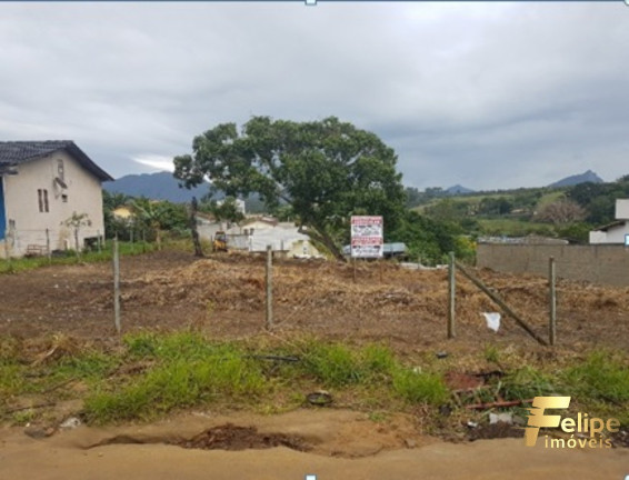 Terreno à Venda, 360 m² em Santa Mônica - Guarapari