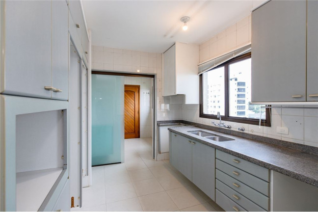 Imagem Apartamento com 4 Quartos à Venda, 172 m² em Moema - São Paulo