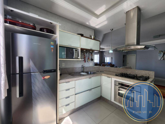 Imagem Apartamento com 4 Quartos para Temporada,  em Centro - Balneário Camboriú