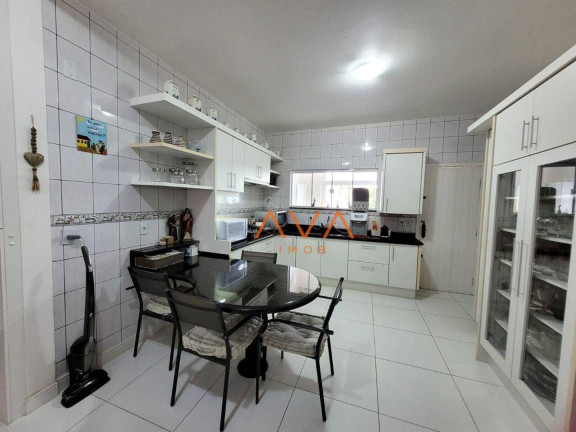 Imagem Casa com 4 Quartos à Venda, 179 m² em Ingleses - Florianópolis Imagem Casa com 4 Quartos à Venda, 179 m² em Ingleses - Florianópolis