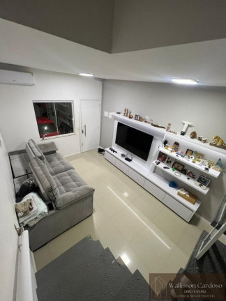 Imagem Sobrado com 2 Quartos à Venda, 105 m² em Rio Pequeno - Camboriú Imagem Sobrado com 2 Quartos à Venda, 105 m² em Rio Pequeno - Camboriú
