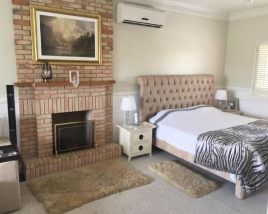 Imagem Casa com 4 Quartos para Alugar, 400 m² em Alphaville - Santana De Parnaíba