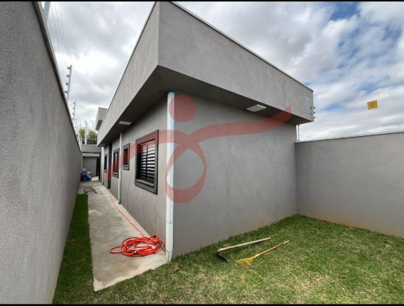 Imagem Casa com 2 Quartos à Venda, 150 m² em Areao - Taubaté Imagem Casa com 2 Quartos à Venda, 150 m² em Areao - Taubaté
