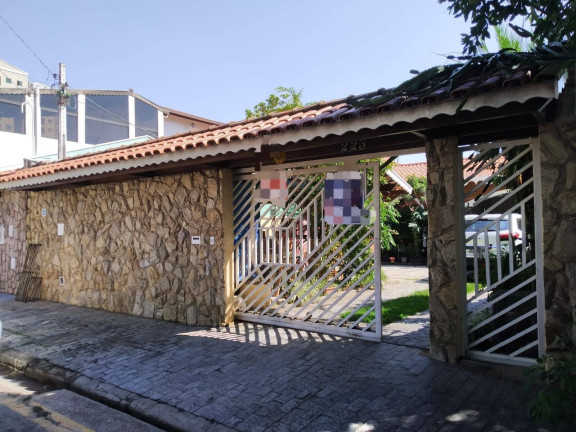 Imagem Casa com 3 Quartos à Venda, 367 m² em Vila Vianelo - Jundiaí