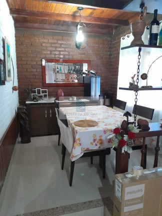 Imagem Casa com 2 Quartos à Venda, 90 m² em Itaipu - Niterói Imagem Casa com 2 Quartos à Venda, 90 m² em Itaipu - Niterói