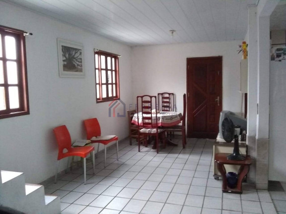 Imagem Casa com 3 Quartos à Venda, 140 m² em Costeira Do Pirajubaé - Florianópolis Imagem Casa com 3 Quartos à Venda, 140 m² em Costeira Do Pirajubaé - Florianópolis