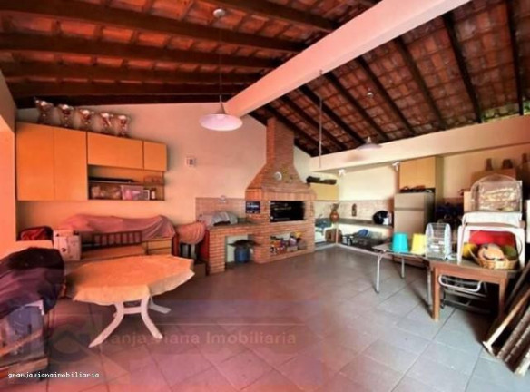 Imagem Casa à Venda, em São Paulo 2 - Cotia Imagem Casa à Venda, em São Paulo 2 - Cotia
