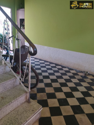Imagem Casa com 3 Quartos à Venda, 169 m² em Centro - Pelotas