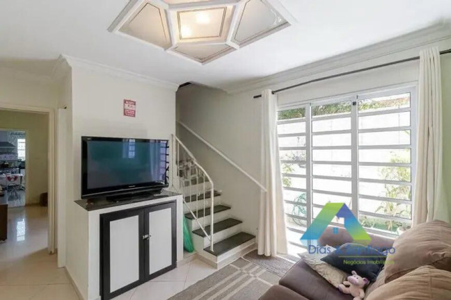 Imagem Sobrado com 5 Quartos à Venda, 160 m² em Jardim Maria Estela - São Paulo Imagem Sobrado com 5 Quartos à Venda, 160 m² em Jardim Maria Estela - São Paulo