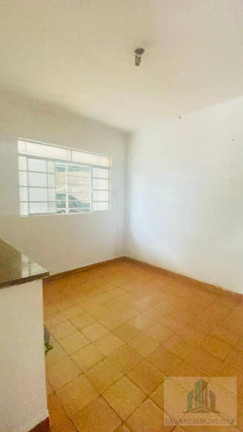 Imagem Chácara com 2 Quartos à Venda, 1.000 m² Imagem Chácara com 2 Quartos à Venda, 1.000 m²