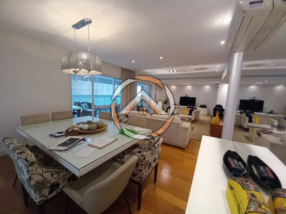 Imagem Apartamento com 3 Quartos à Venda, 240 m² em Santo Antônio - São Caetano Do Sul